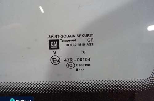 OPEL ZAFIRA B LIFT 1.7CDTI SZYBA KAROSERYJNA PRAWA