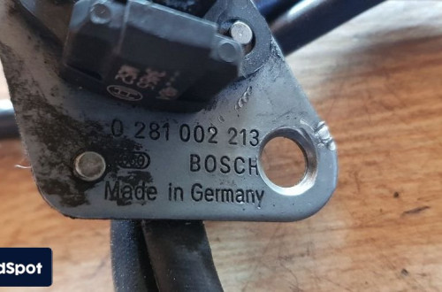 ALFA FIAT 1.9 JTD CZUJNIK POŁOŻENIA WAŁKA ROZRZĄDU 0281002213