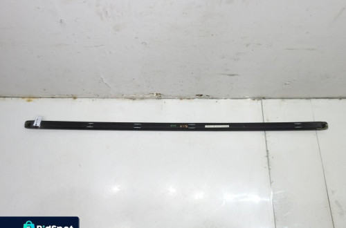 LISTWA DACHOWA DACHU PRAWA VW TOUAREG I 7L6860184F