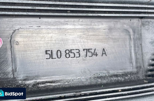 ^ SKODA YETI 14- LIFT LISTWA DRZWI PRAWA TYŁ