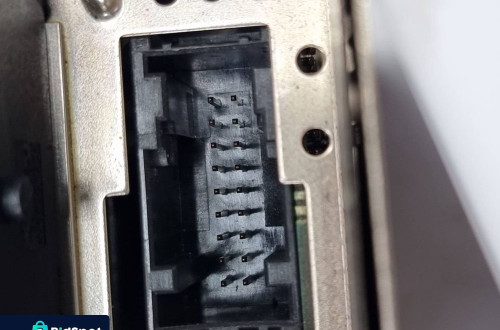 WZMACNIACZ AUDI A8 D3 4E0035223A