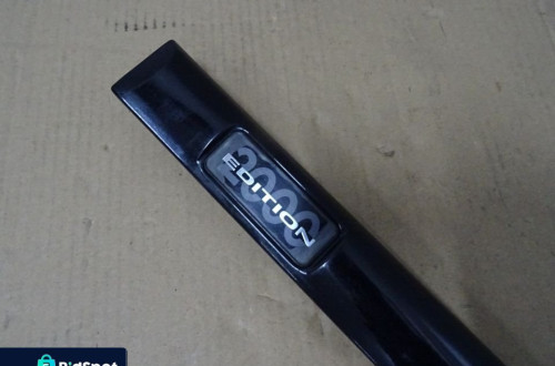 LISTWA DRZWI LEWY PRZÓD  OPEL VECTRA B LIFT LAK:Z20C NR98