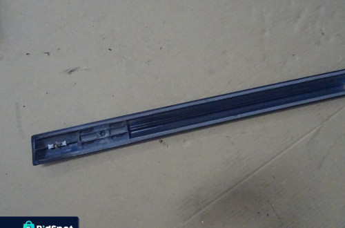 LISTWA DRZWI LEWY PRZÓD  OPEL VECTRA B LIFT LAK:Z20C NR98