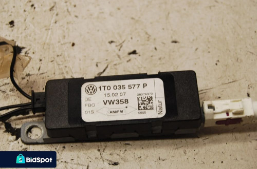 WZMACNIACZ ANTENOWY 1T0035577P VW TOURAN SEAT