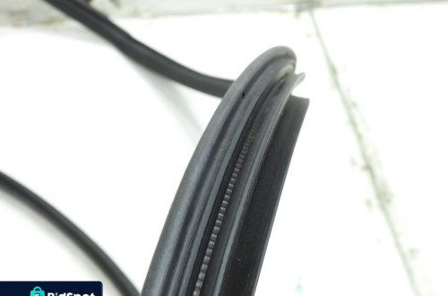 USZCZELKA DRZWI PRAWY TYŁ HYUNDAI i30 I