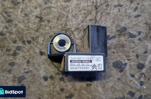 CITROEN PEUGEOT CZUJNIK UDERZENIA BOCZNEGO 9646768980