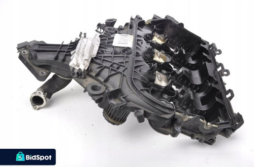 VOLVO V50 2.4 POKRYWA ZAWORÓW 31256168