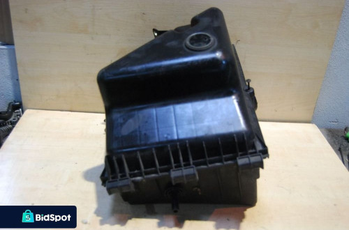 OBUDOWA FILTRA POWIETRZA A6380902601 MERCEDES VITO 2.3D