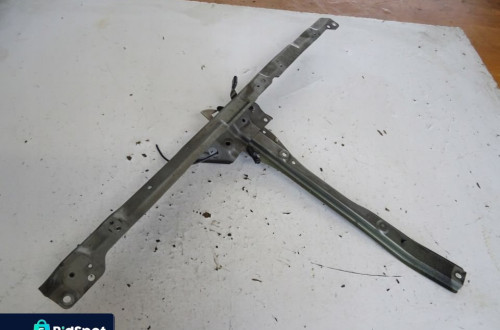 PAS GÓRNY ZAMEK MASKI HONDA CRV II