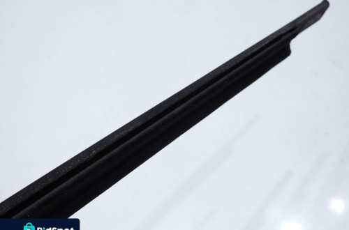 LISTWA ZGARNIAJĄCA PRAWY TYŁ GRAND CHEROKEE ZJ