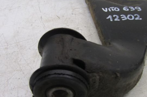vito 639 3.0CDI V-klasa wahacz przód prawy