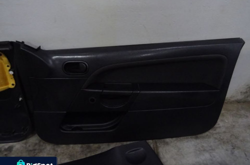 BOCZEK BOCZKI DRZWI FORD FIESTA V MK5 LIFT NR63