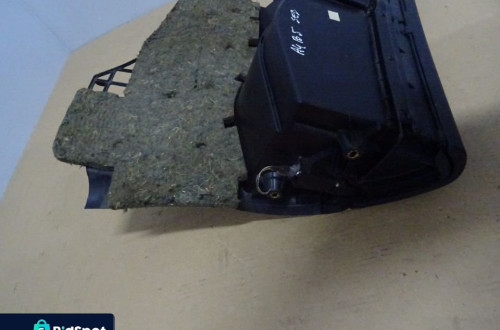 SCHOWEK PASAŻERA AUDI A4 B5 NR173