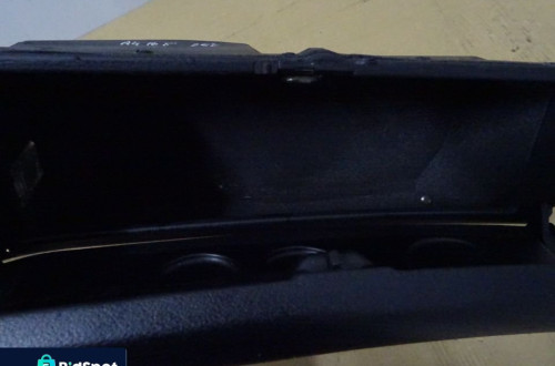 SCHOWEK PASAŻERA AUDI A4 B5 NR173