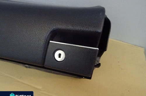 SCHOWEK PASAŻERA MERCEDES W203 KOMBI 00-07 NR335