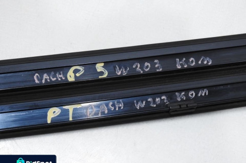 LISTWA DACHOWA DACHU PRAWA MERCEDES W203 KOMBI