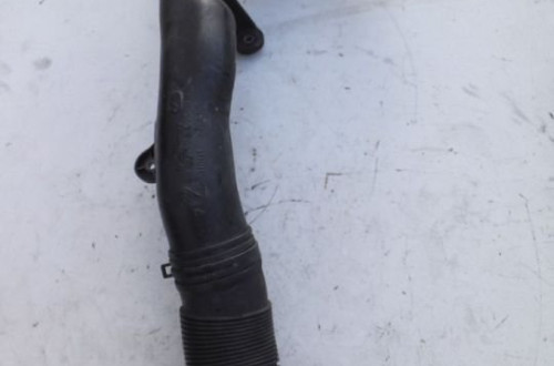VW POLO 9N 1,4 TDI RURA DOLOTU POWIETRZA 6Q0129654BD