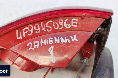 LAMPA PRAWY TYŁ W BŁOTNIK AUDI A6 C6 LIFT 4F9945096E ZAMIENNIK