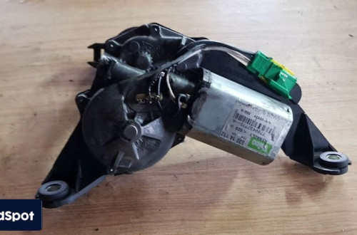 RENAULT SCENIC I SILNICZEK WYCIERACZKI TYŁ 7700437775A