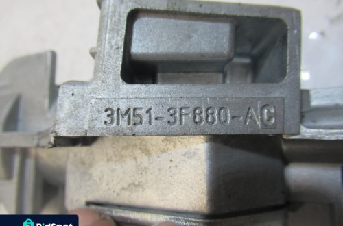 STACYJKA Z KLUCZYKIEM MAZDA 5 3M51-3F880-AC