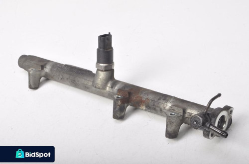 CARENS II 2.0 CRDi LISTWA WTRYSKOWA 31400-27001