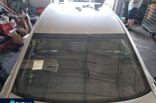 SZYBA TYŁ AUDI A8 D3 NIE LONG