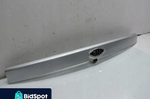 LISTWA BLENDA KLAPY TYŁ 7S KIA CARENS III