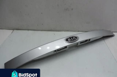 LISTWA BLENDA KLAPY TYŁ 7S KIA CARENS III
