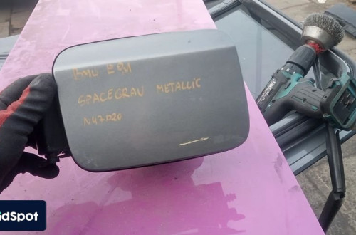 bmw e91 e90 klapka paliwa spacegrau metallic 7073961