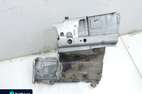 PODŁUŻNICA LEWY PRZÓD 22V MAZDA 5 I