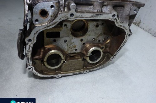 GŁOWICA SILNIKA PRAWA AUDI A6 C6 2.4 V6 06E103374A