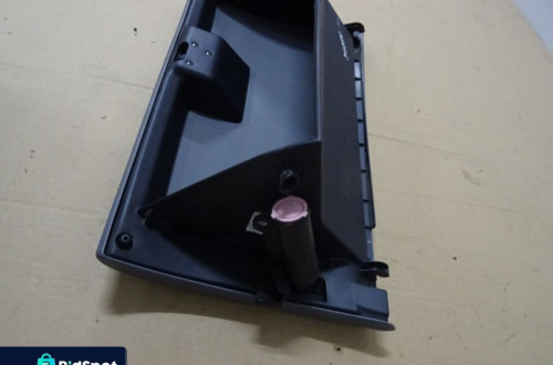 SCHOWEK PASAŻERA MAZDA 6 KOMBI 02-05 NR338