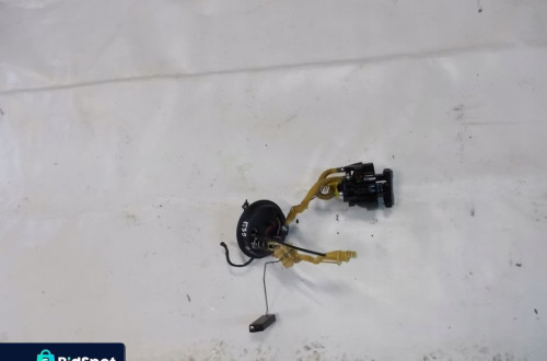 POMPA PALIWA PŁYWAK 2.5D 3.0D E39 F-VAT