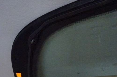 SZYBA KAROSERYJNA LEWY TYŁ OPEL ASTRA II G KOMBI NR233