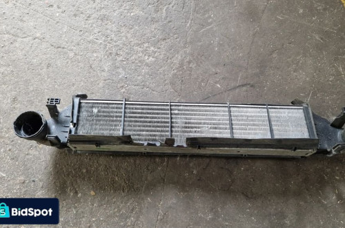 MERCEDES C KLASA W203 INTERCOOLER A2035000000