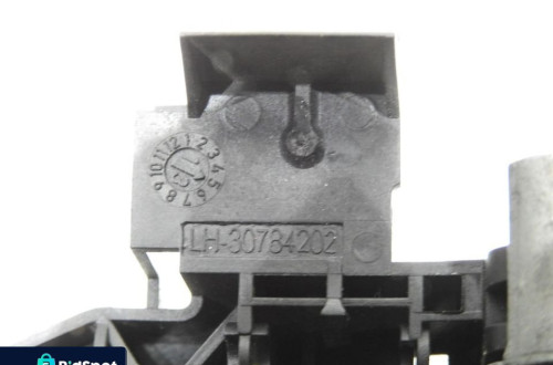 KLAMKA DRZWI PRAWE PRAWA 614-46 V70 III LIFT