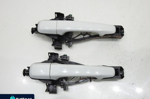 KLAMKA DRZWI PRAWE PRAWA 614-46 V70 III LIFT