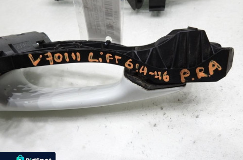 KLAMKA DRZWI PRAWE PRAWA 614-46 V70 III LIFT