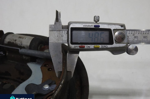 TARCZA KOTWICZNA LEWY TYŁ FIESTA MK7