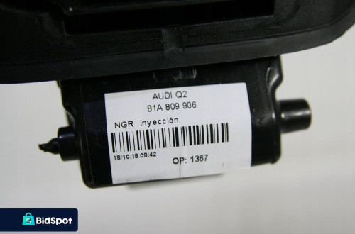 Podstawa stelaz klapka wlewu paliwa Audi Q2 81a