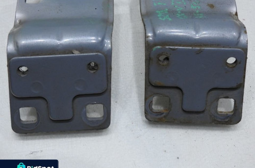 ZAWIAS ZAWIASY SZYBY KLAPY TYŁ HONDA CR-V I