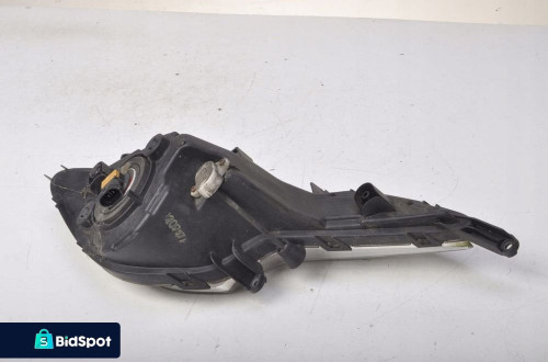 HYUNDAI I40 HALOGEN LEWY 92201-3Z010