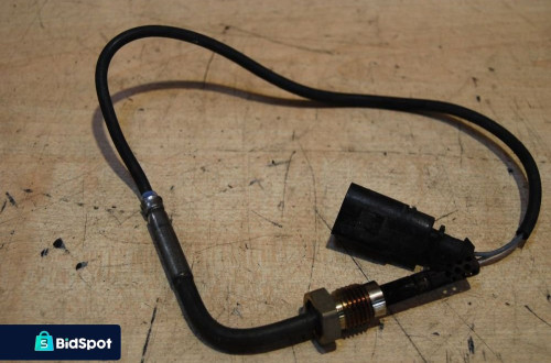 CZUJNIK TEMPERATURY SPALIN 059906088A AUDI A4 B7 3.0 TDI A6 C6