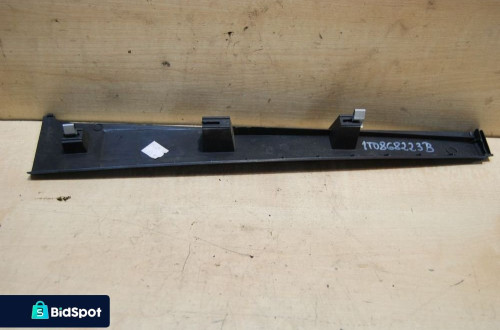 OSŁONA SŁUPKA LEWY PRZÓD 1T0868223B VW TOURAN CROSS LIFT