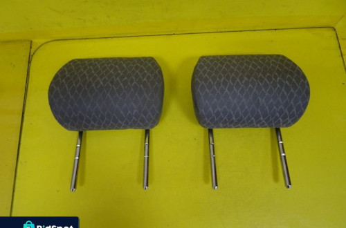 ZAGŁÓWEK ZAGŁÓWKI TYŁ BMW E46 COMPACT NR39