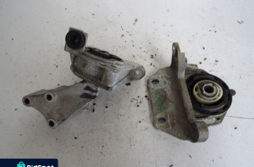 PODUSZKA SKRZYNI 1.4 16V FIAT BRAVO II