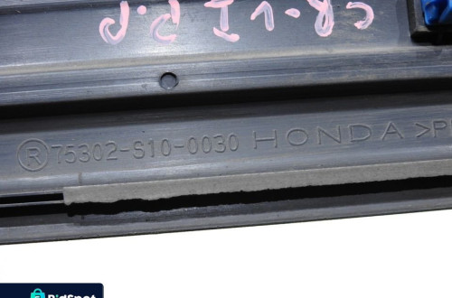 LISTWA DRZWI PRAWY PRZÓD HONDA CR-V I