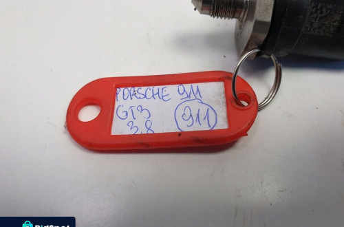 Porsche 911 GT3 3.8 CZUJNIK PALIWA 0261545079