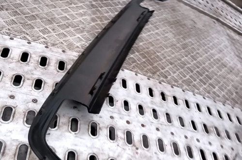 mercedes e-klasa w212 dyfuzor spojler dokladka zderzaka tyl tylna tylnia a2128855425