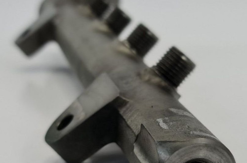 LISTWA WTRYSKOWA MERCEDES W212 2.2 CDI A6510700595